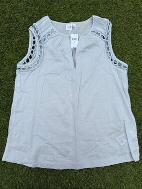 GAP Light Gray Crochet-Trim Sleeveless Blouse